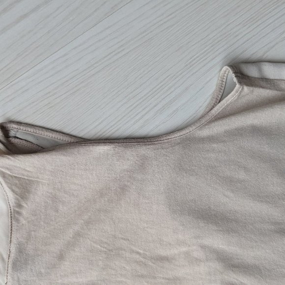 Express cream top with sequin decorations - Picture 8 of 9